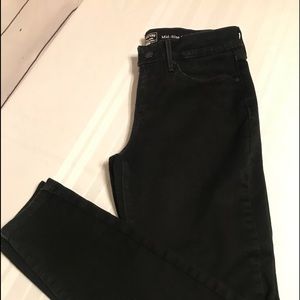 Levi’s Skinny Black Jeans 28x30